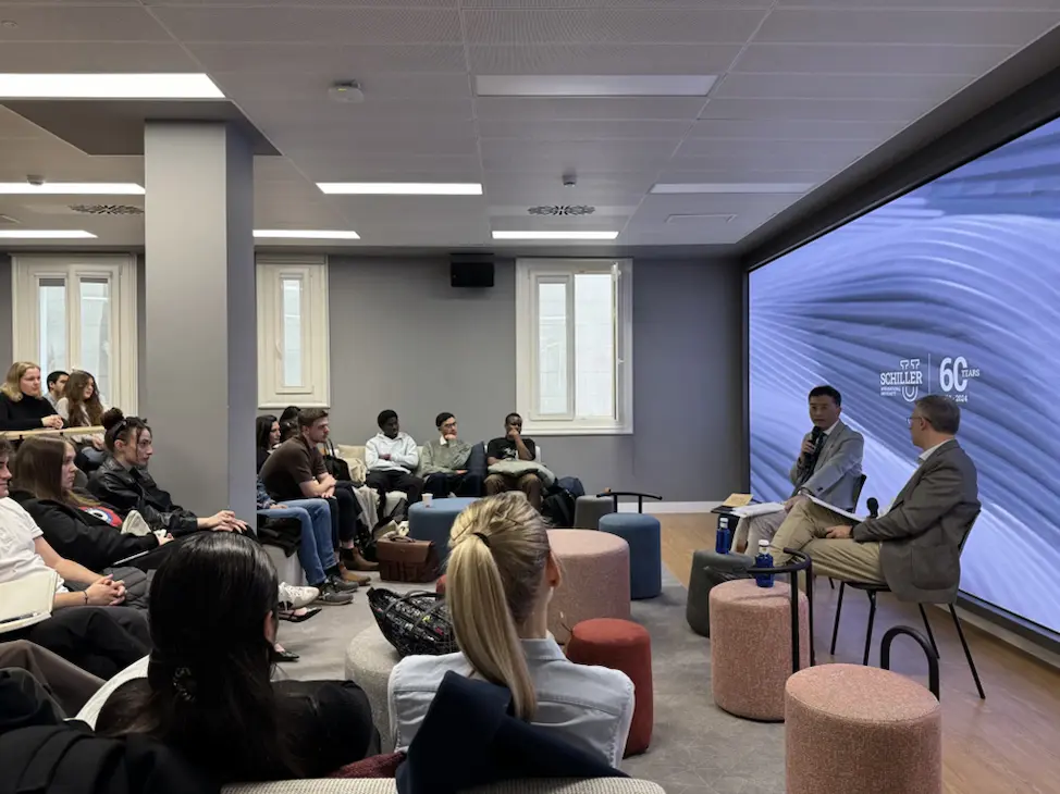 Embassy of Japan’s Minister Sato Leads Session at Schiller Madrid